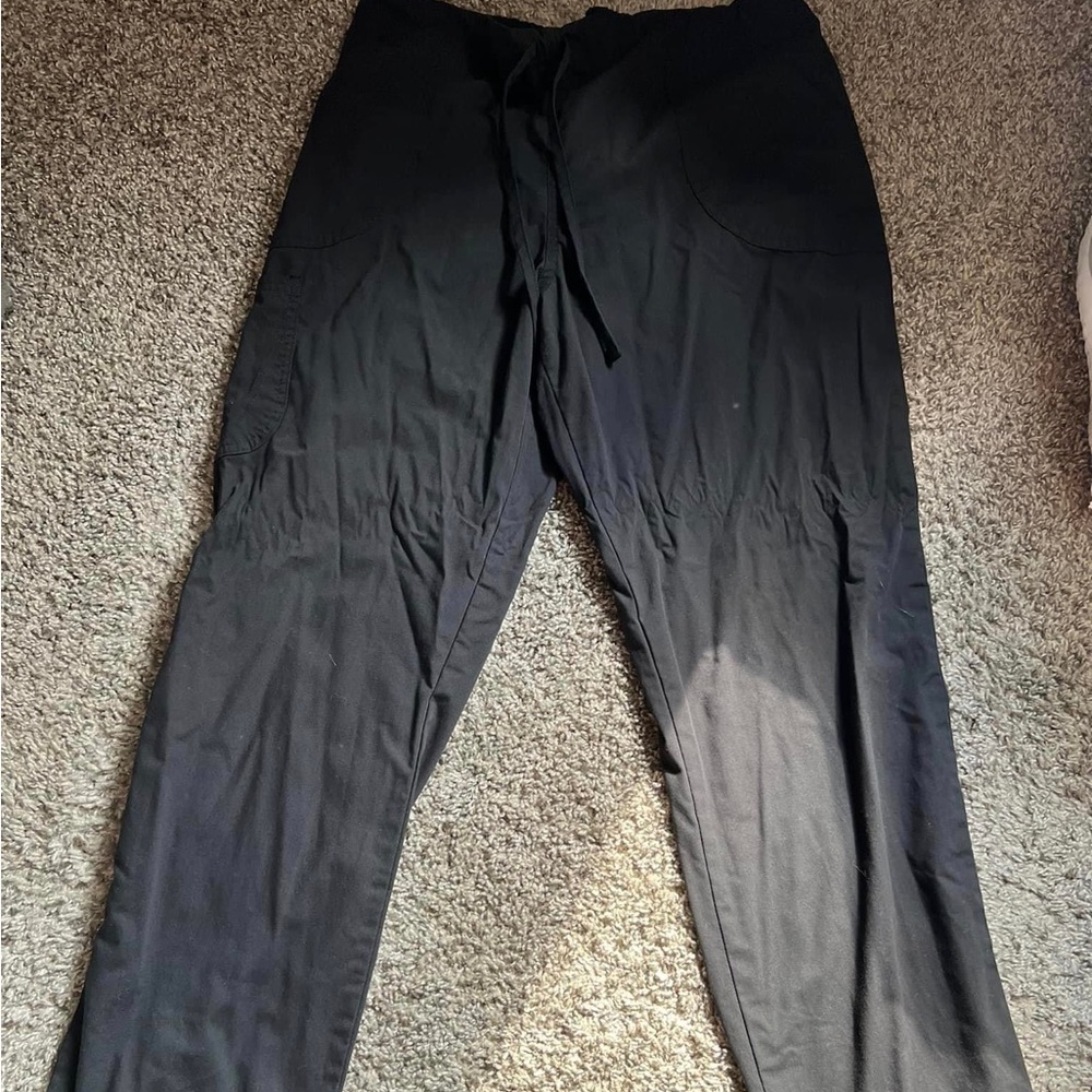 Black Scrubstar Scrub Pants, Size Medium, not to lose and not to tight